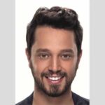 Download Music Murat Boz – Iki Medeni insan